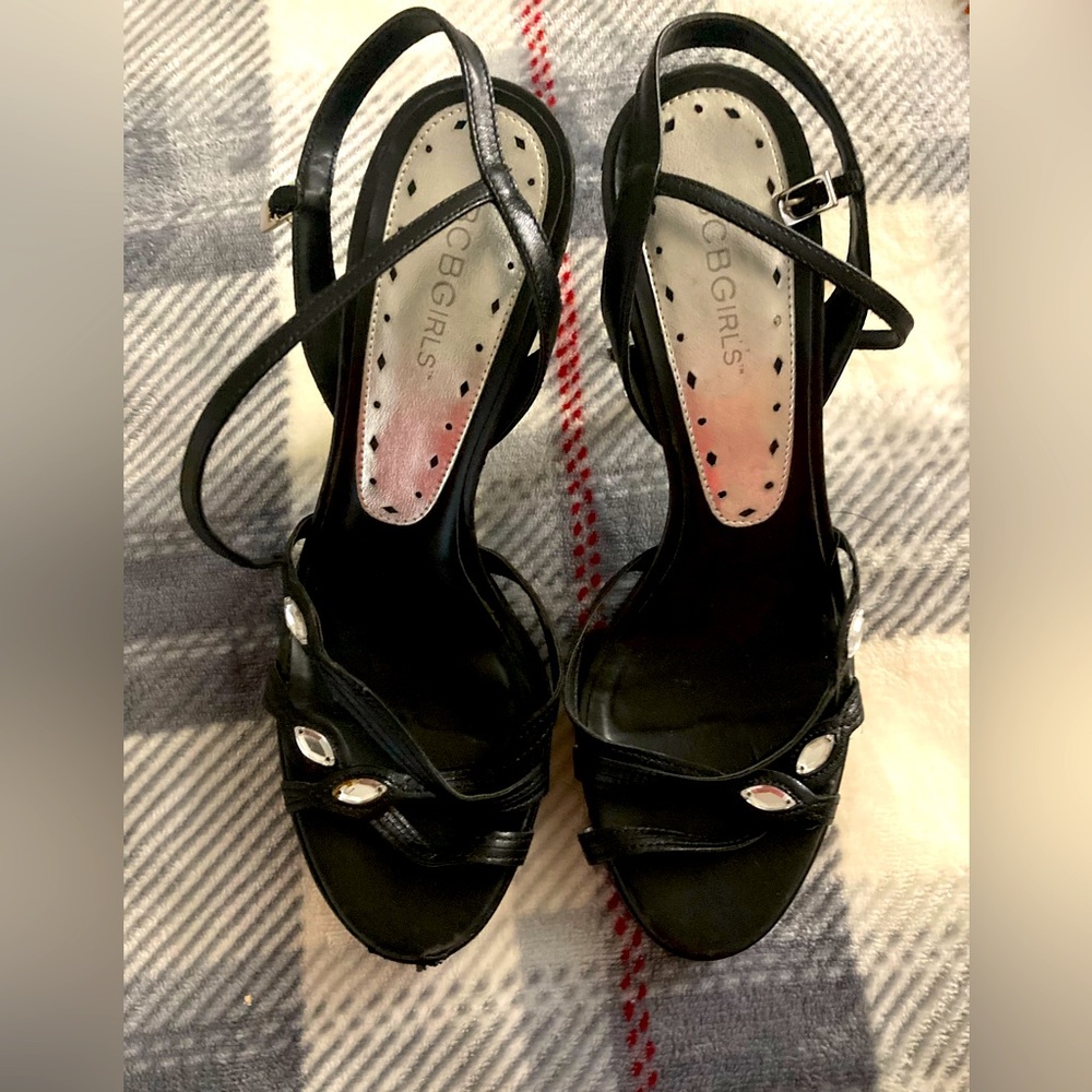 BCBGirls Heels Pretty Silver Accent On Bottom And Gorgeous Gems 7 1/2